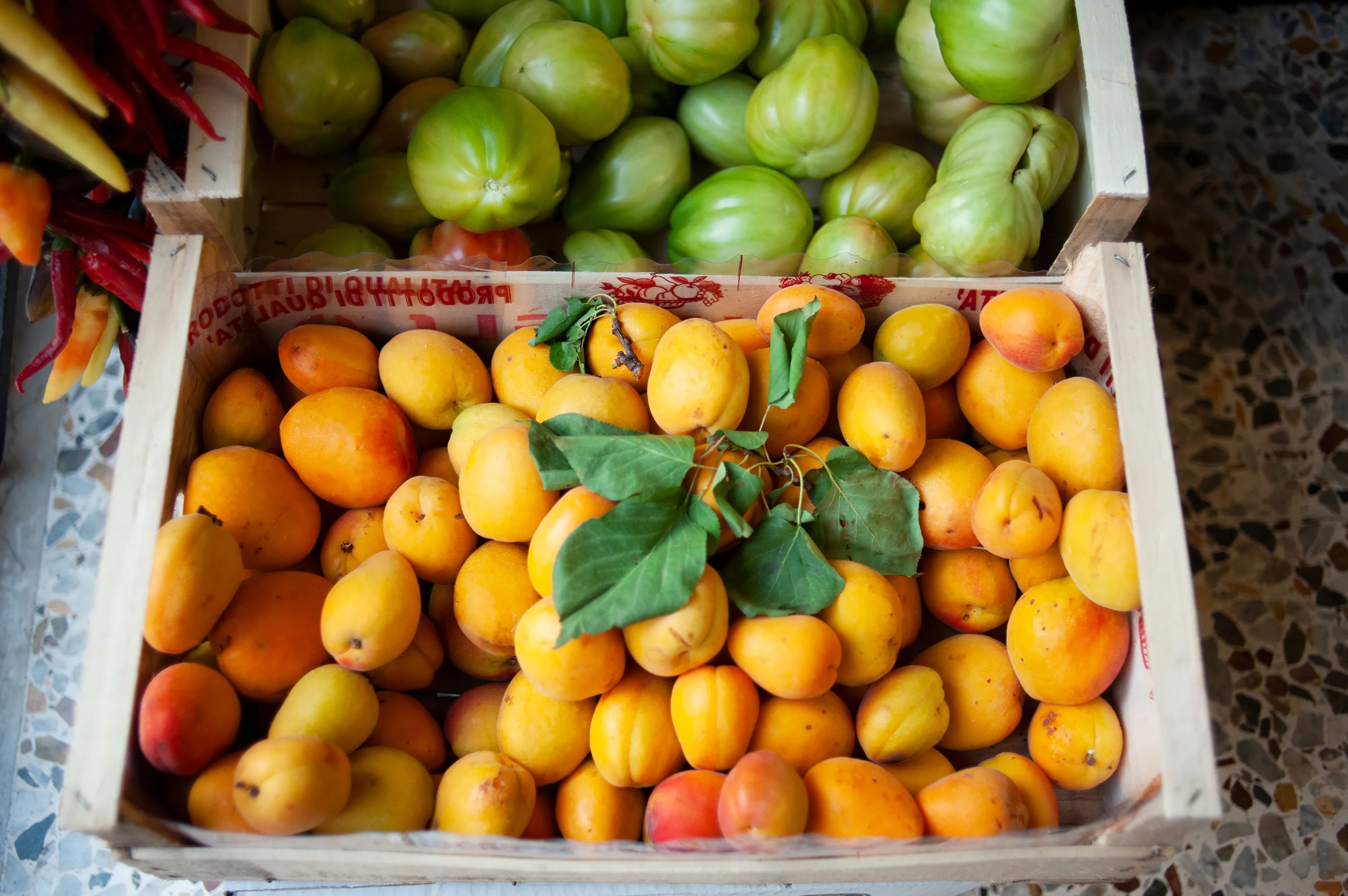 Obstkiste auf einem Markt